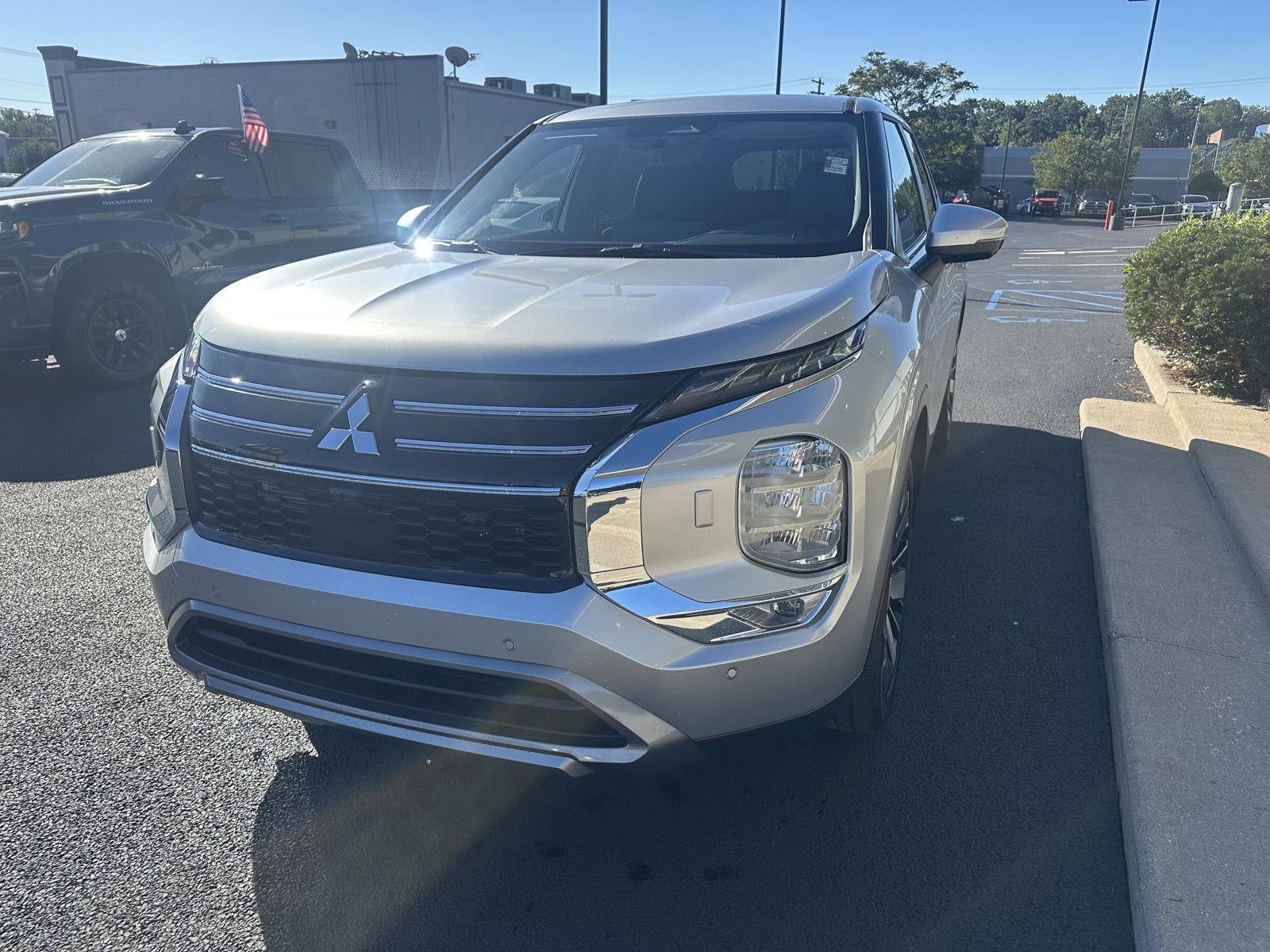 2026 Mitsubishi OUTLANDER SE S-AWC