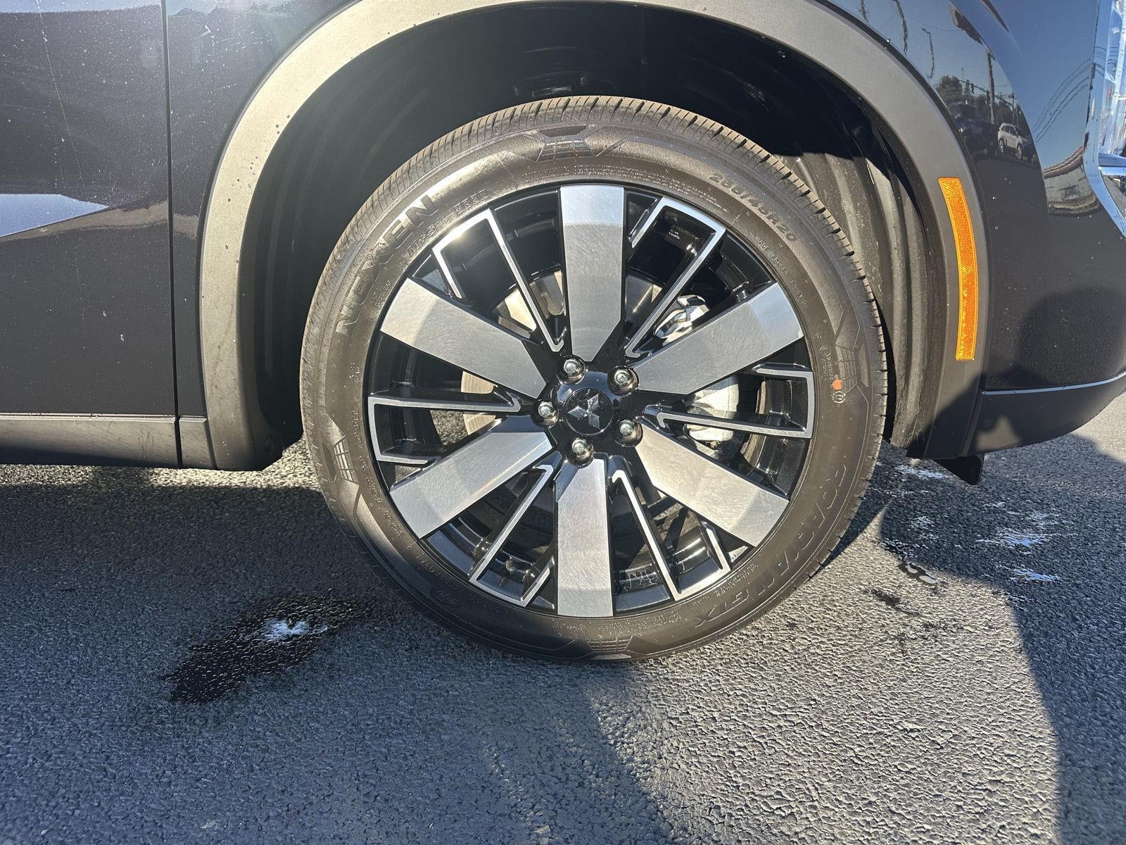 2026 Mitsubishi Outlander Plug-In Hybrid SE