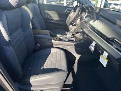 2026 Mitsubishi Outlander Plug-In Hybrid SE