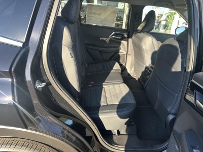 2026 Mitsubishi Outlander Plug-In Hybrid SE