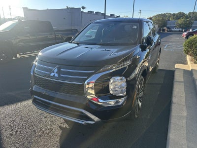 2026 Mitsubishi Outlander Plug-In Hybrid SE