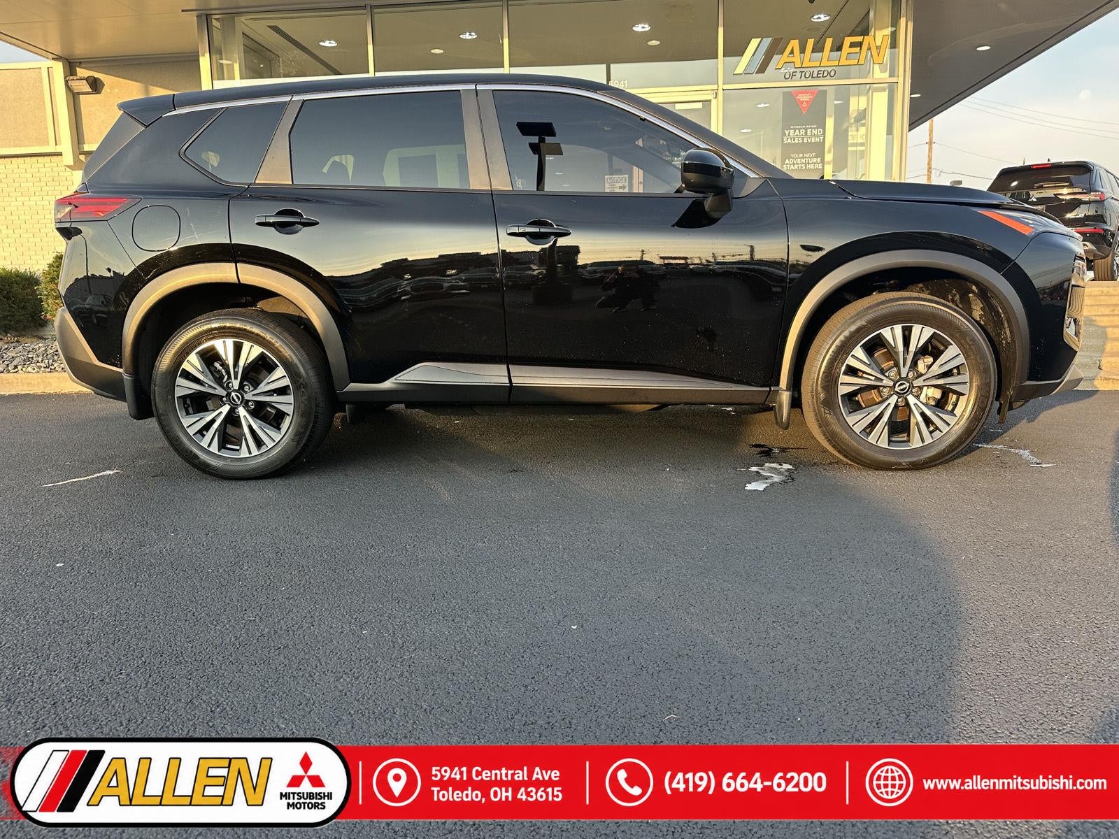 2023 Nissan ROGUE AWD SV