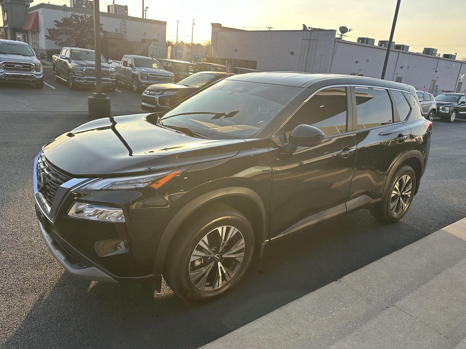 2023 Nissan ROGUE AWD SV